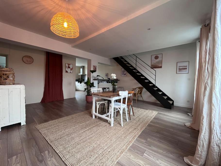 Le Saint Pierre Grand Duplex Hyper Centre, Port Caen Apartman Kültér fotó